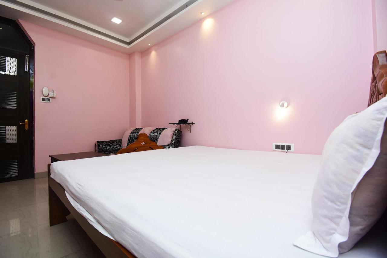 Hotel Spot On 45344 Loknath Tower Spot Krishnanagar Exterior foto